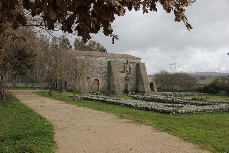 Santuario Nostra Signora di Corte o Cabu Abbas Santuario Nostra Signora di Corte o Cabu Abbas