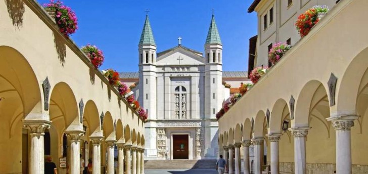 Santuario di Santa Rita da Cascia Santuario di Santa Rita da Cascia