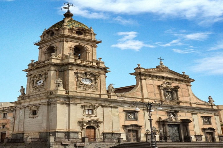 Basilica Collegiata Santuario Santa Maria dell'Elemosina Basilica Collegiata Santuario Santa Maria dell'Elemosina
