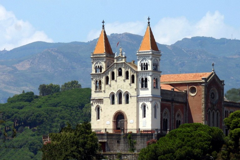 Santuario Santa Maria di Montalto Santuario Santa Maria di Montalto