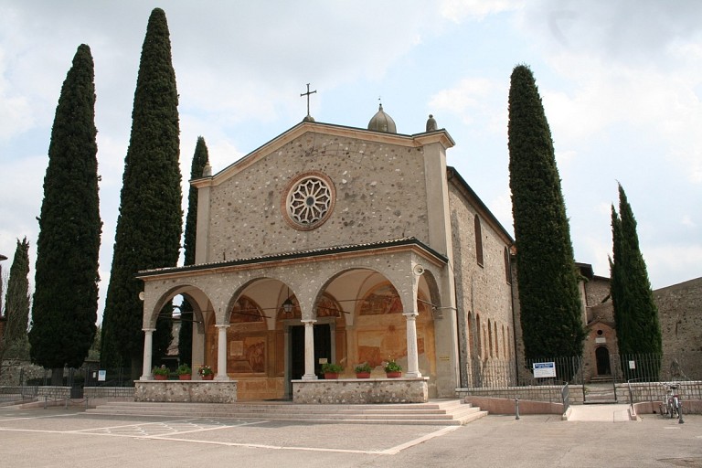 Santuario Madonna del Frassino Santuario Madonna del Frassino