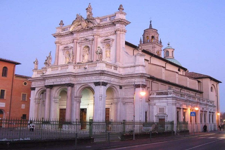 Santuario Madonna del Rosario Santuario Madonna del Rosario