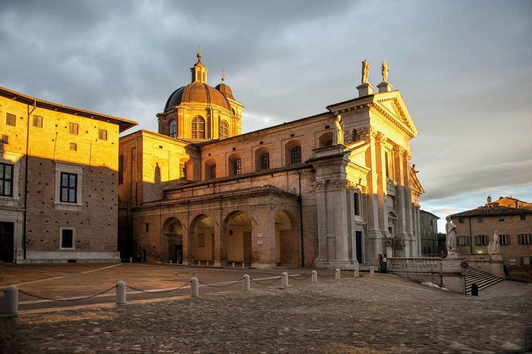 Santuario della Madonna del Pianto Santuario della Madonna del Pianto