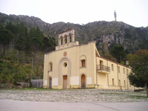 Santuario Santa Maria Addolorata Di Romitello
